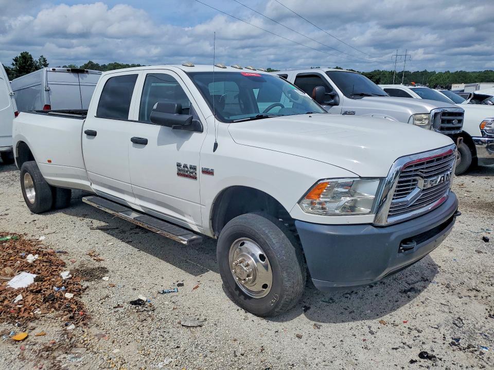 61481586 :رقم المزاد ، 3C63RRGJ9JG305278 vin ، 2018 Ram 3500 مزاد بيع