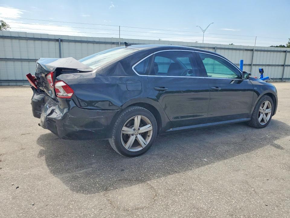2015 Volkswagen Passat მანქანა იყიდება აუქციონზე, vin: 1VWAS7A34FC113812, აუქციონის ნომერი: 60045606