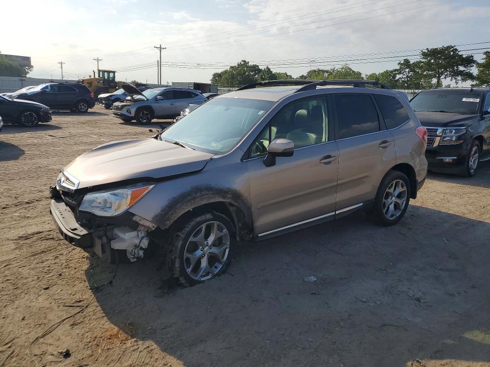 57485656 :رقم المزاد ، JF2SJAWC0FH543616 vin ، 2015 Subaru Forester مزاد بيع