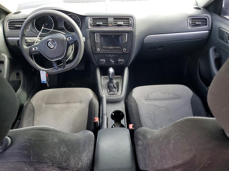 58205686 :رقم المزاد ، 3VW2B7AJ9HM267484 vin ، 2017 Volkswagen Jetta مزاد بيع