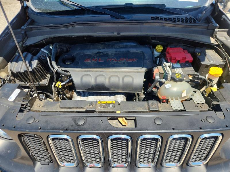 58459816 :رقم المزاد ، ZACCJABB1JPJ40159 vin ، 2018 Jeep Renegade مزاد بيع