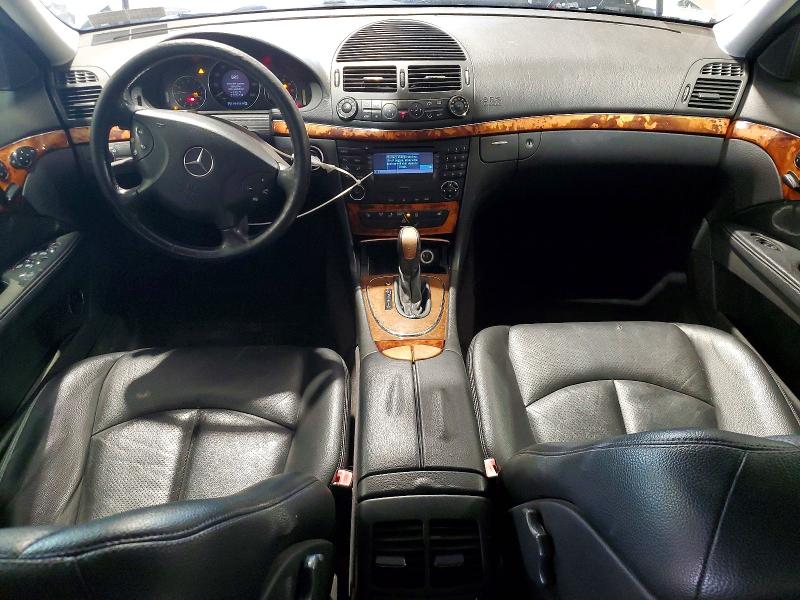 61136006 :رقم المزاد ، WDBUF65J03A239081 vin ، 2003 Mercedes-benz E مزاد بيع