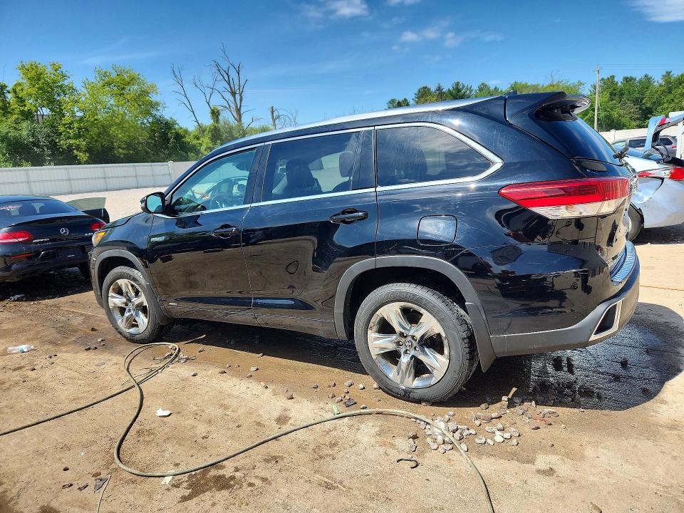 Продажа на аукционе авто 2019 Toyota Highlander Hybrid, vin: 5TDDGRFHXKS071589, номер лота: 59315246
