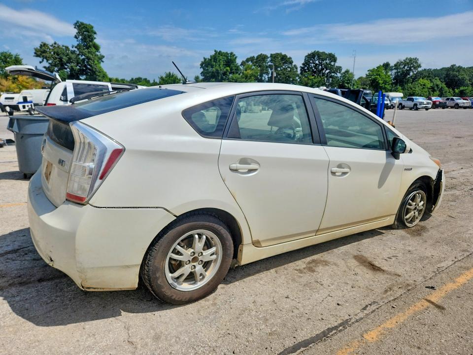 60368956 :رقم المزاد ، JTDKN3DU1B0274707 vin ، 2011 Toyota Prius مزاد بيع