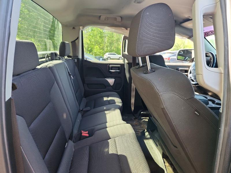 Продаж на аукціоні авто 2018 Chevrolet Silverado, vin: 1GCVKREC8JZ260618, номер лоту: 58916166