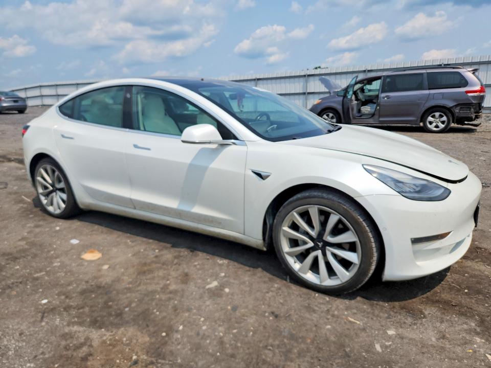 Продаж на аукціоні авто 2019 Tesla Model 3, vin: 5YJ3E1EA4KF413243, номер лоту: 62860026