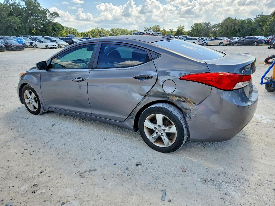 61849776 :رقم المزاد ، 5NPDH4AE4DH232217 vin ، 2013 Hyundai Elantra مزاد بيع