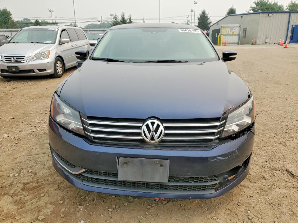 2013 Volkswagen Passat მანქანა იყიდება აუქციონზე, vin: 1VWAP7A35DC078213, აუქციონის ნომერი: 60439186