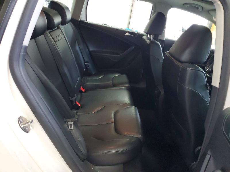 58786296 :رقم المزاد ، WVWXM7AN8AE165014 vin ، 2010 Volkswagen Passat مزاد بيع