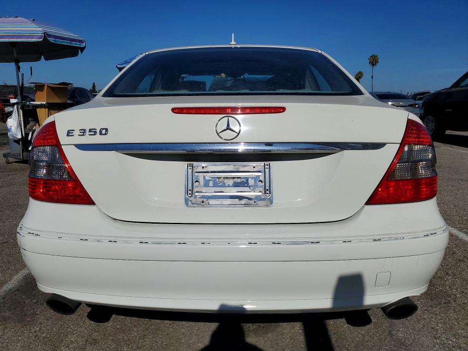 Aukcja sprzedaży 2008 Mercedes-benz E, vin: WDBUF56X08B198675, numer aukcji: 60717636