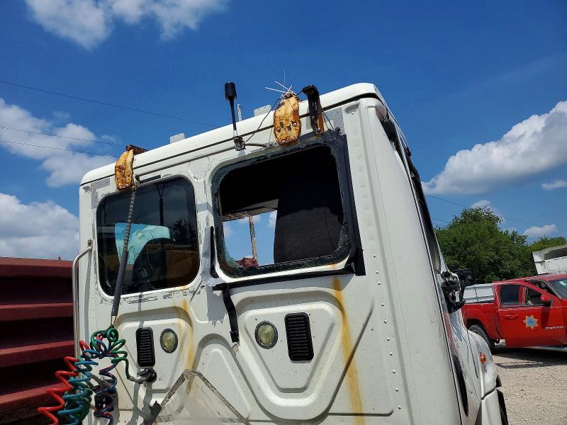 2014 Freightliner Cascadia მანქანა იყიდება აუქციონზე, vin: 3AKJGEDV3ESFR0607, აუქციონის ნომერი: 62533366