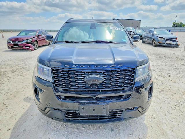 Продаж на аукціоні авто 2018 Ford Explorer, vin: 1FM5K8GT2JGB31479, номер лоту: 63254066