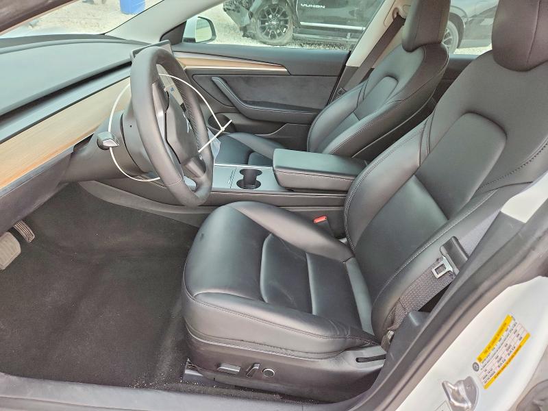 62534046 :رقم المزاد ، 5YJ3E1EB3NF107275 vin ، 2022 Tesla Model 3 مزاد بيع