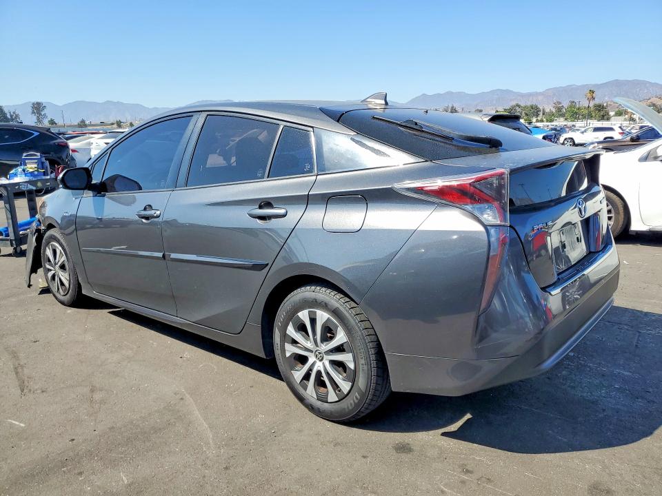 Продажа на аукционе авто 2016 Toyota Prius, vin: JTDKBRFUXG3008360, номер лота: 60242006