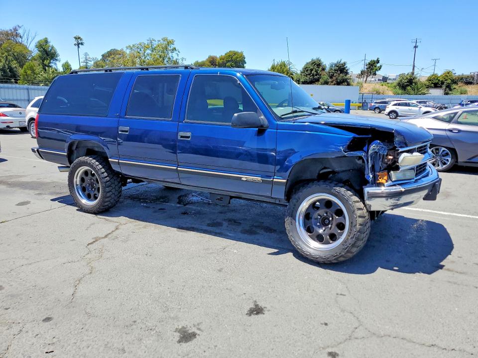 Продаж на аукціоні авто 1999 Chevrolet Suburban, vin: 3GNFK16R7XG121525, номер лоту: 59918946