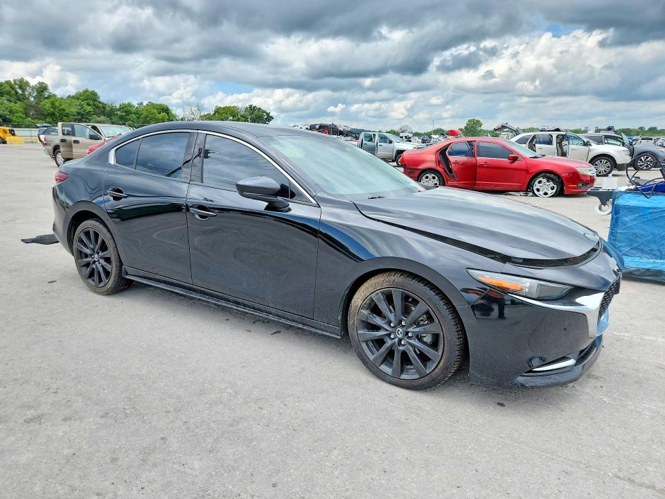 2021 Mazda 3 მანქანა იყიდება აუქციონზე, vin: JM1BPBEY3M1334599, აუქციონის ნომერი: 60894826