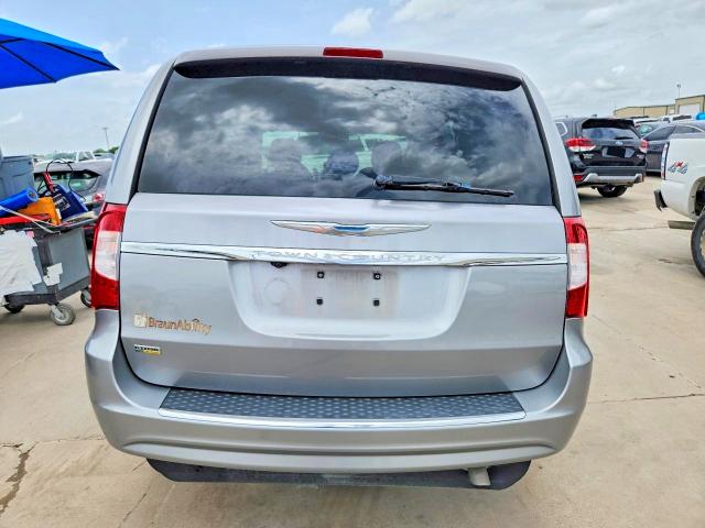 2016 Chrysler Town & Country მანქანა იყიდება აუქციონზე, vin: 2C4RC1BG4GR185412, აუქციონის ნომერი: 61324296