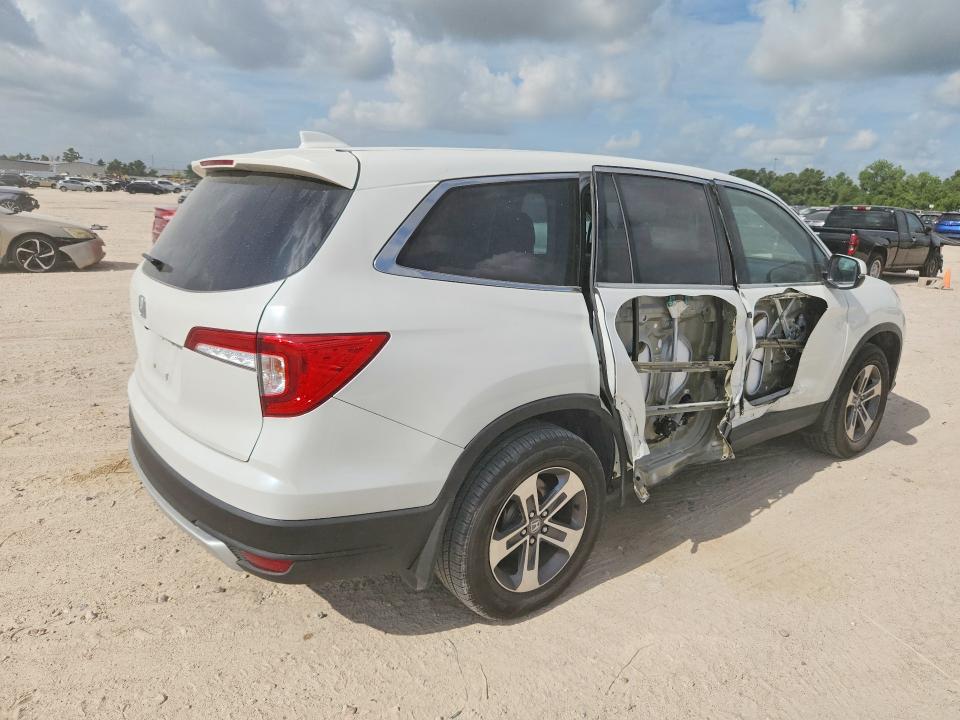 59171946 :رقم المزاد ، 5FNYF5H55NB017674 vin ، 2022 Honda Pilot مزاد بيع