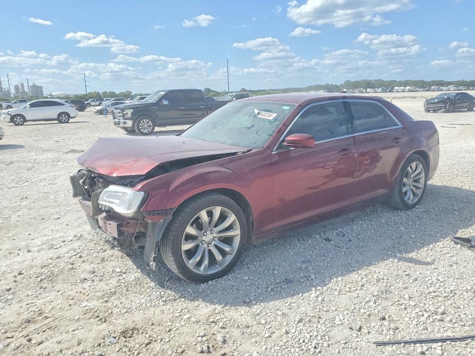59860256 :رقم المزاد ، 2C3CCAAGXJH203940 vin ، 2018 Chrysler 300 مزاد بيع