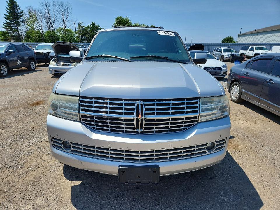 Auction sale of the 2011 Lincoln Navigator, vin: 5LMJJ2J54BEJ08384, lot number: 61582626