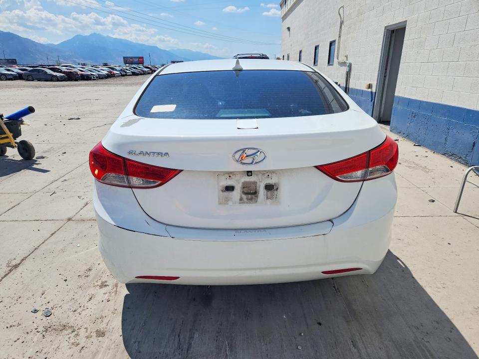 61047286 :رقم المزاد ، 5NPDH4AE7DH170442 vin ، 2013 Hyundai Elantra مزاد بيع