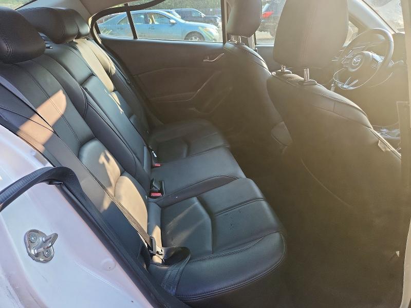 Продажа на аукционе авто 2018 Mazda 3, vin: 3MZBN1V39JM264798, номер лота: 62763106