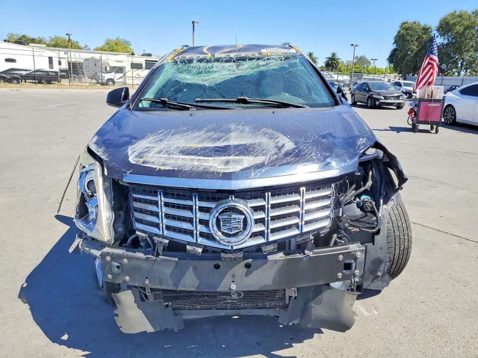 62692936 :رقم المزاد ، 3GYFNAE32ES530534 vin ، 2014 Cadillac Srx مزاد بيع