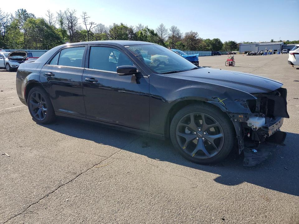 2023 Chrysler 300 მანქანა იყიდება აუქციონზე, vin: 2C3CCABGXPH569887, აუქციონის ნომერი: 59347266