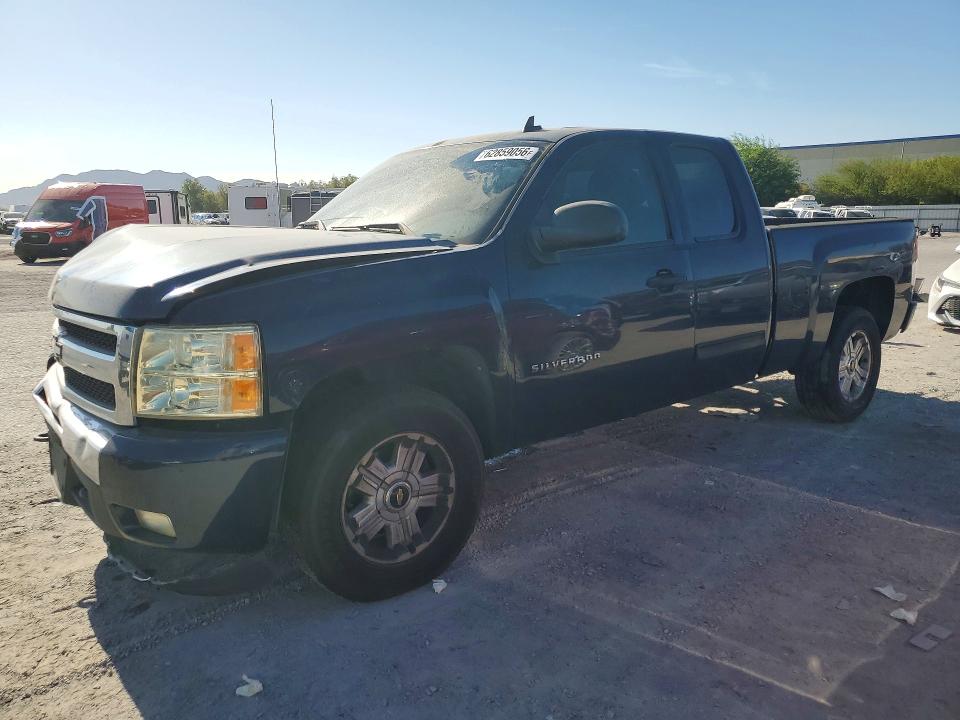 Auction sale of the 2010 Chevrolet Silverado, vin: 1GCSCSE00AZ163202, lot number: 62859056