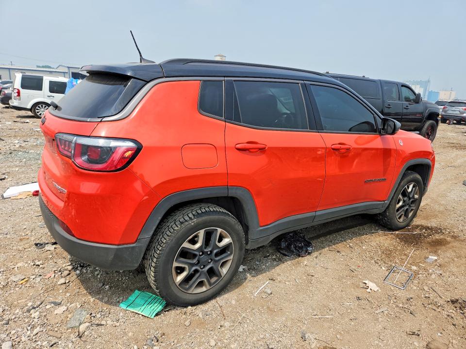 2017 Jeep Compass მანქანა იყიდება აუქციონზე, vin: 3C4NJDDB2HT667060, აუქციონის ნომერი: 61139656