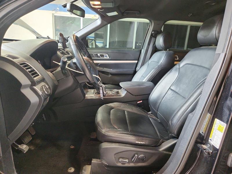 59861146 :رقم المزاد ، 1FM5K8D80HGC44406 vin ، 2017 Ford Explorer مزاد بيع