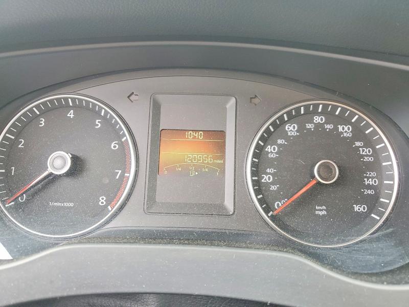 85631675 :رقم المزاد ، 3VWB17AJXEM441710 vin ، 2014 Volkswagen Jetta مزاد بيع
