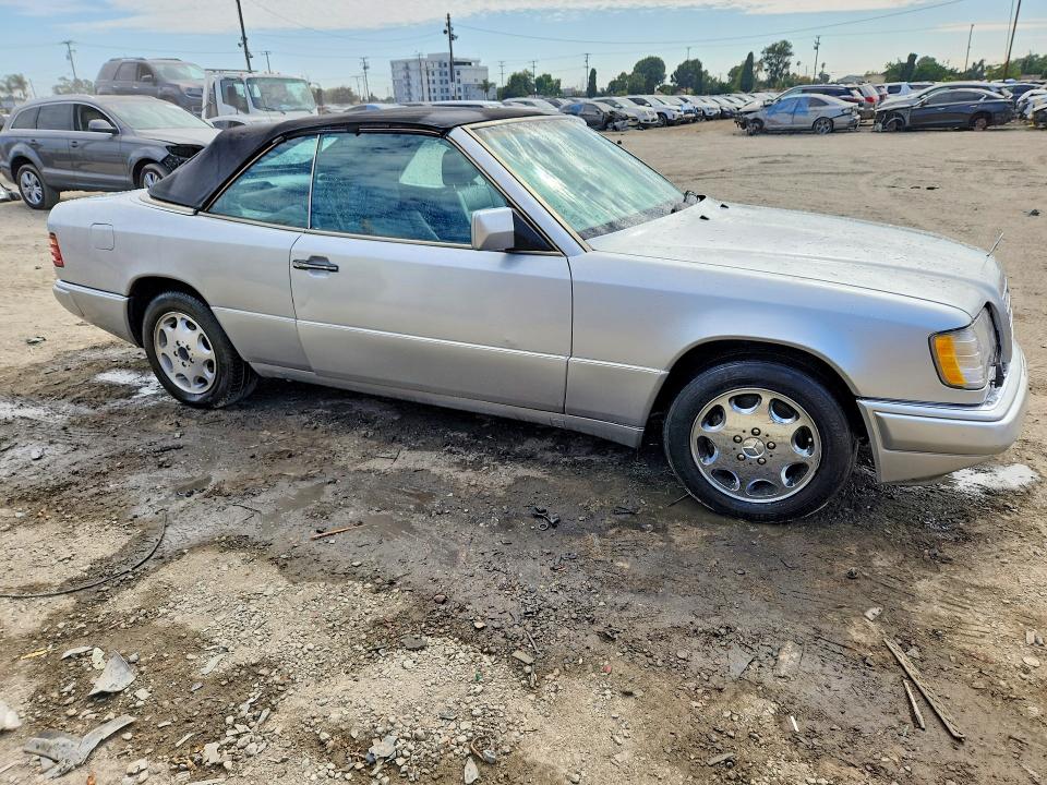 Продаж на аукціоні авто 1995 Mercedes-benz E, vin: WDBEA66E7SC185995, номер лоту: 60863306