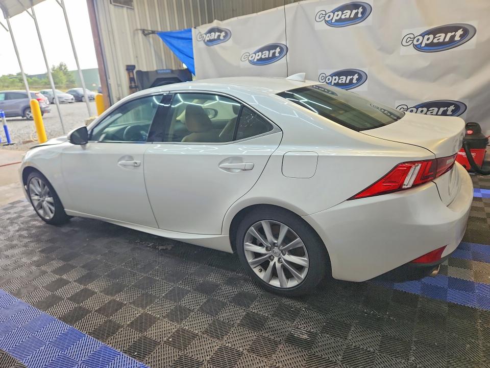 60995976 :رقم المزاد ، JTHBA1D23G5013103 vin ، 2016 Lexus Is مزاد بيع