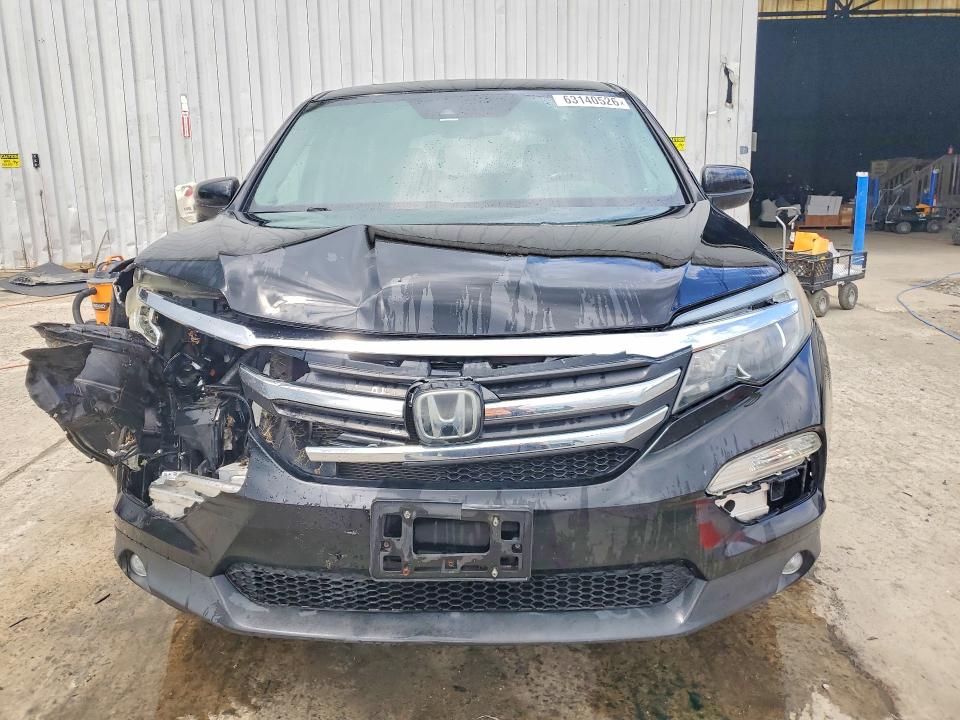 63140526 :رقم المزاد ، 5FNYF6H67GB097240 vin ، 2016 Honda Pilot مزاد بيع
