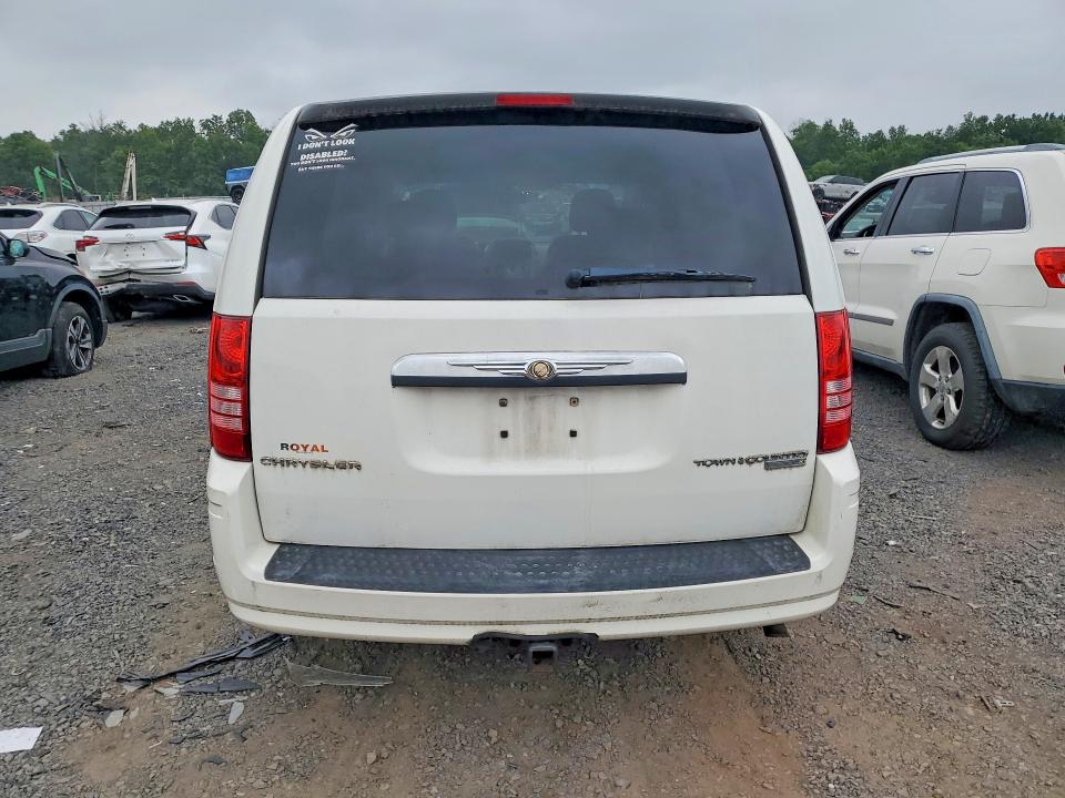 Aukcja sprzedaży 2010 Chrysler Town & Country, vin: 2A4RR2D18AR351803, numer aukcji: 62944276