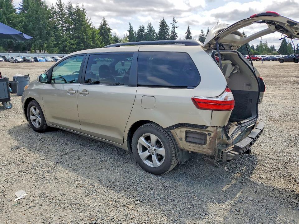 Aukcja sprzedaży 2017 Toyota Sienna, vin: 5TDKZ3DC2HS799745, numer aukcji: 62120736