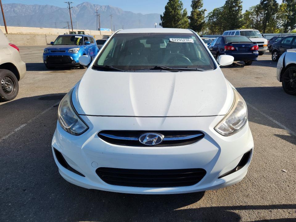 2016 Hyundai Accent მანქანა იყიდება აუქციონზე, vin: KMHCT5AE7GU279473, აუქციონის ნომერი: 62295236