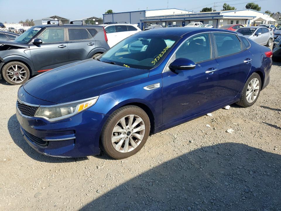 59383206 :رقم المزاد ، 5XXGT4L3XHG174946 vin ، 2017 Kia Optima مزاد بيع
