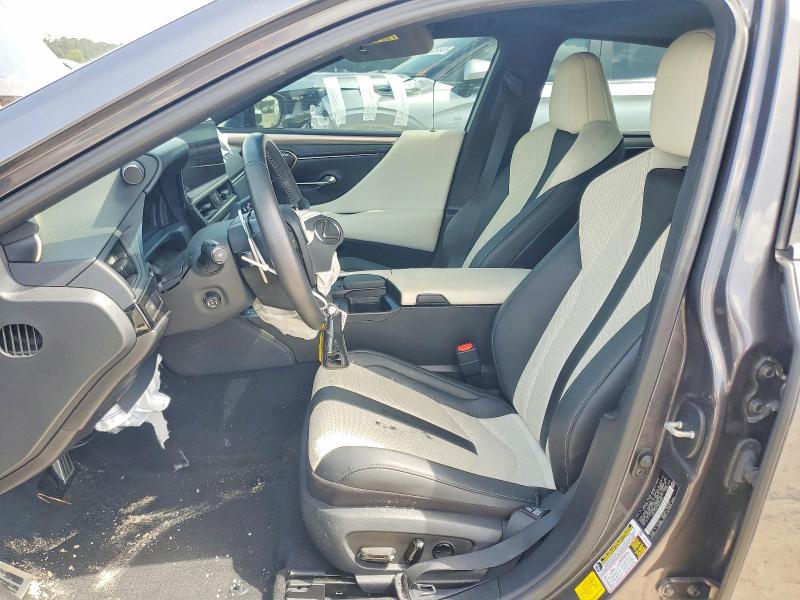 62342506 :رقم المزاد ، 58AJZ1B12NU131540 vin ، 2022 Lexus Es مزاد بيع