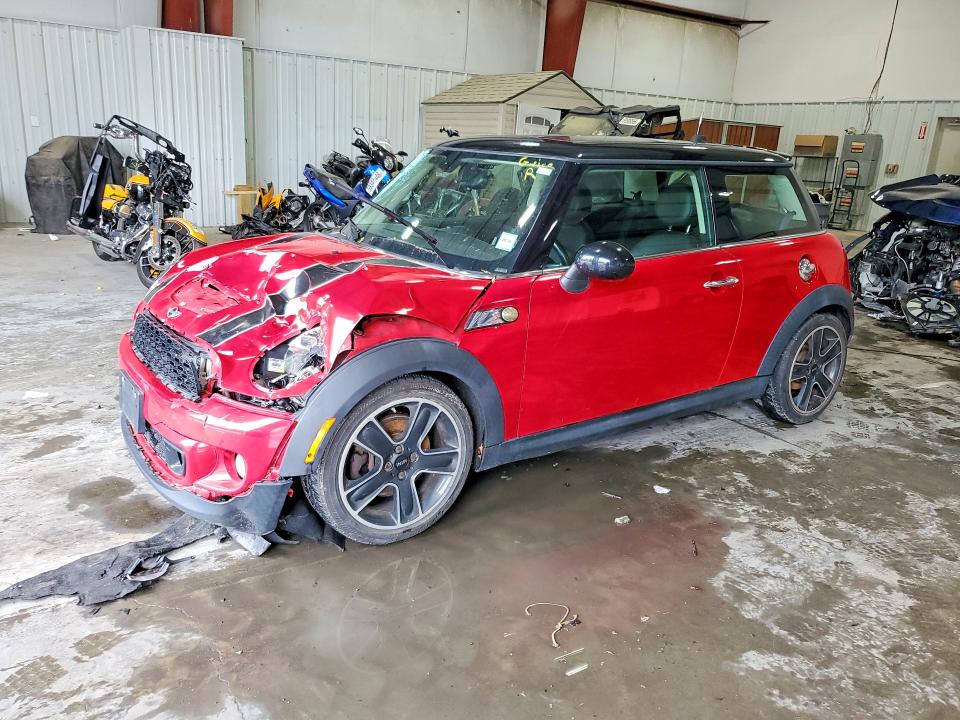 2013 Mini Cooper მანქანა იყიდება აუქციონზე, vin: WMWSV3C55DTY29988, აუქციონის ნომერი: 62213356