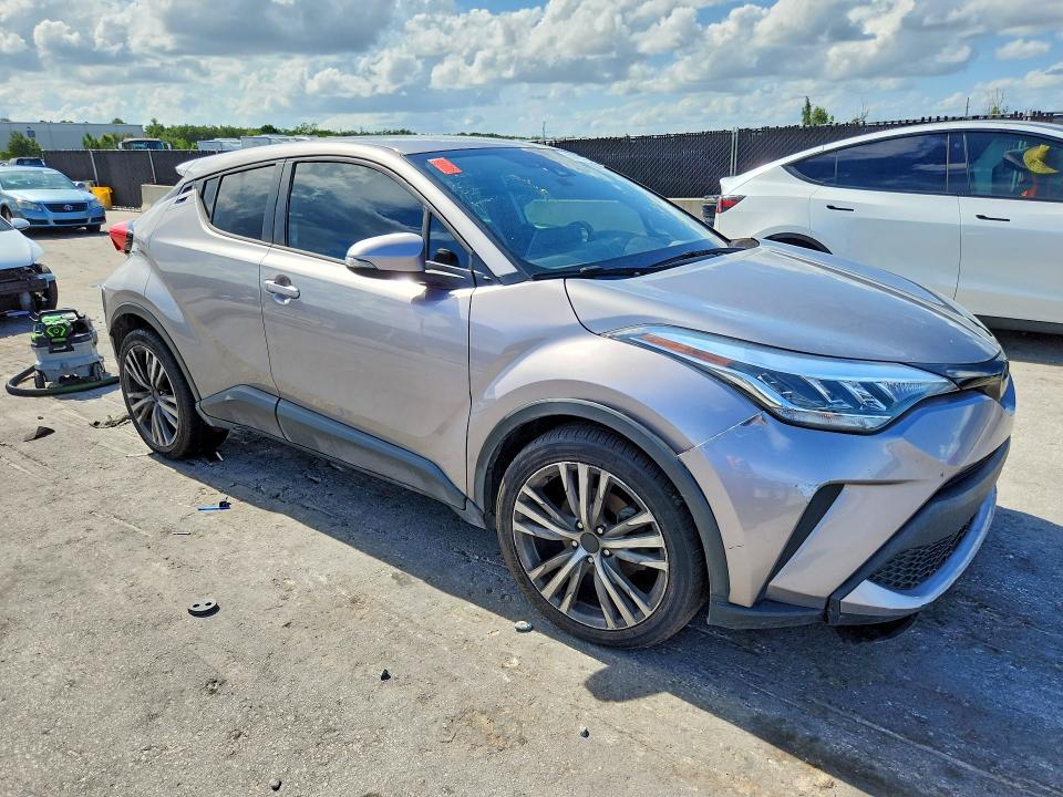 59062876 :رقم المزاد ، NMTKHMBX9LR106823 vin ، 2020 Toyota C-hr مزاد بيع