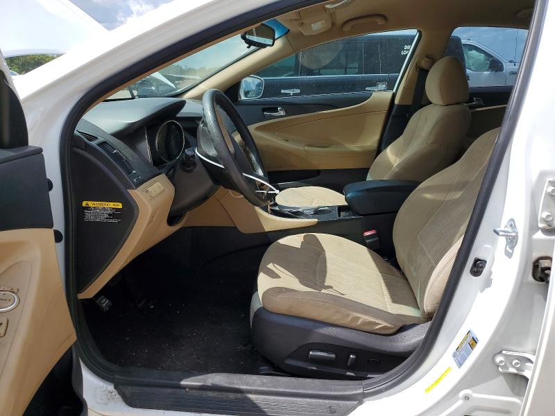 60612546 :رقم المزاد ، 5NPEB4AC2CH437473 vin ، 2012 Hyundai Sonata مزاد بيع