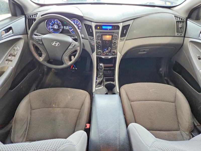61961226 :رقم المزاد ، 5NPEB4AC5BH184695 vin ، 2011 Hyundai Sonata مزاد بيع