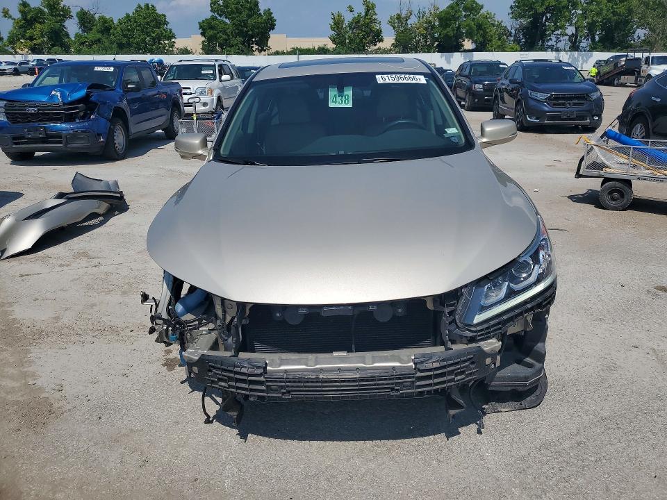 2017 Honda Accord მანქანა იყიდება აუქციონზე, vin: 1HGCR2F80HA101347, აუქციონის ნომერი: 61596666