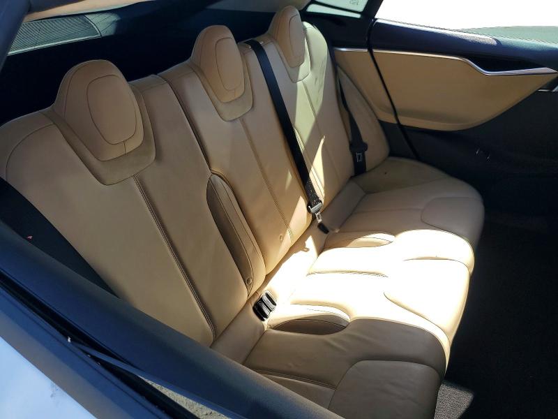 60815756 :رقم المزاد ، 5YJSA1DP9DFP13098 vin ، 2013 Tesla Model S مزاد بيع
