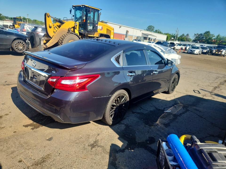60330416 :رقم المزاد ، 1N4AL3AP3HC273233 vin ، 2017 Nissan Altima مزاد بيع