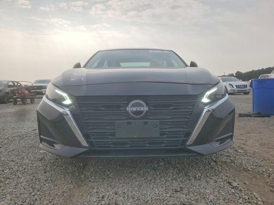 Продажа на аукционе авто 2023 Nissan Altima, vin: 1N4BL4BV9PN407222, номер лота: 62747686