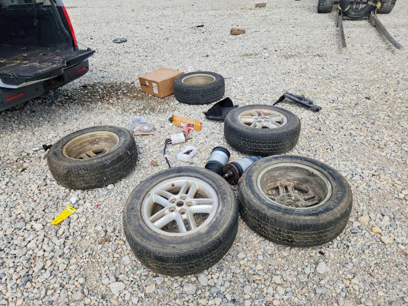 61858056 :رقم المزاد ، SALAE25418A445181 vin ، 2008 Land Rover Lr3 مزاد بيع