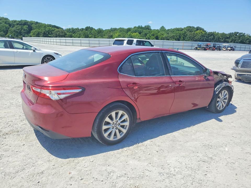 Aukcja sprzedaży 2018 Toyota Camry, vin: 4T1B11HK8JU555446, numer aukcji: 61217876